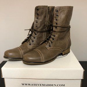 COPY - Steve Madden Troopa Boot (Size 9.5)